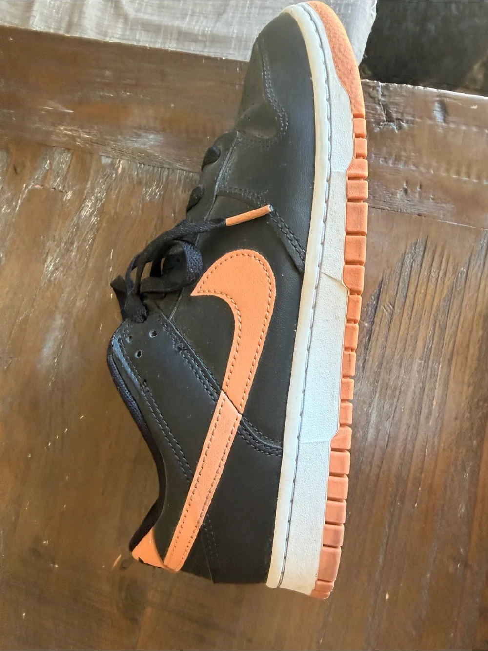Nike Low-Top Sneakers — Black with tan accent